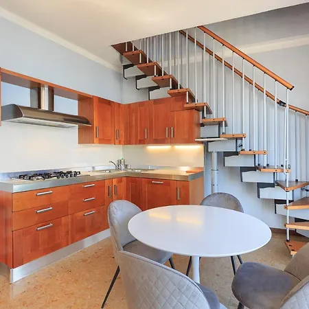 Apartment Italia 3 - By Impero House Rent Stresa