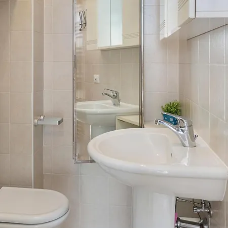 Italia 3 - By Impero House Rent Apartment